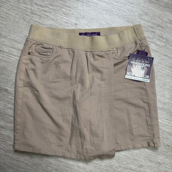 Gloria Vanderbilt Women's Tan Faux Wrap Skirt Skort Shorts NEW 8 Cotton Blend - Picture 1 of 8